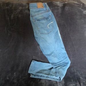 American eagle super stretch jegging- light wash